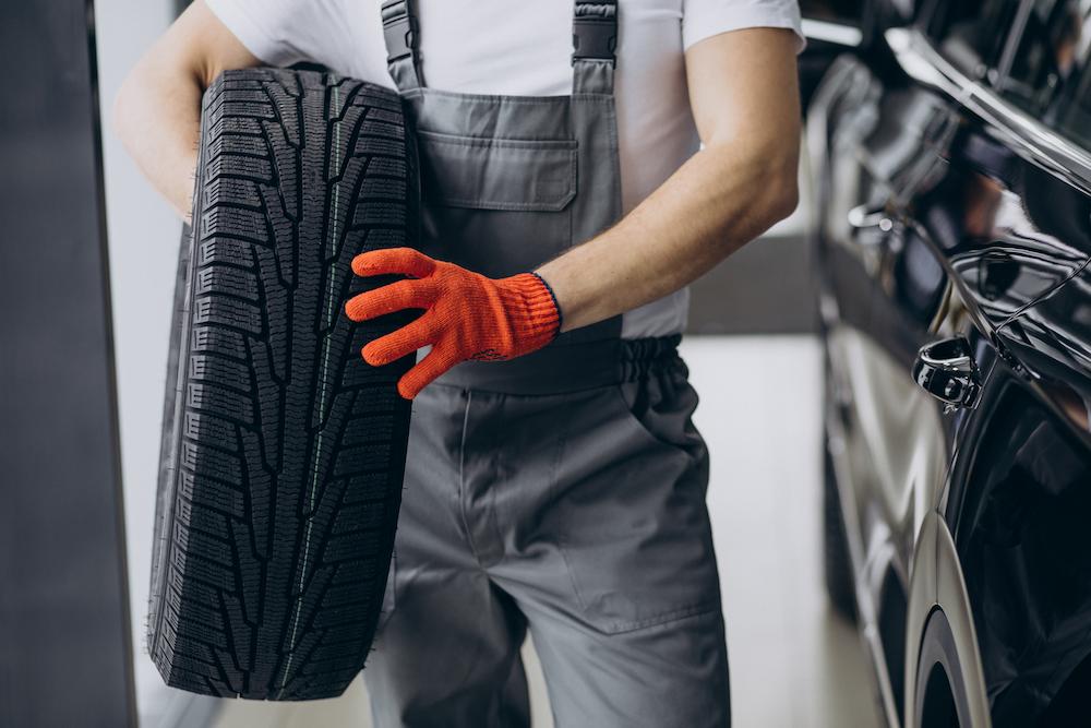 How to maintain your car tires?